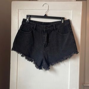 Black Jean Short
